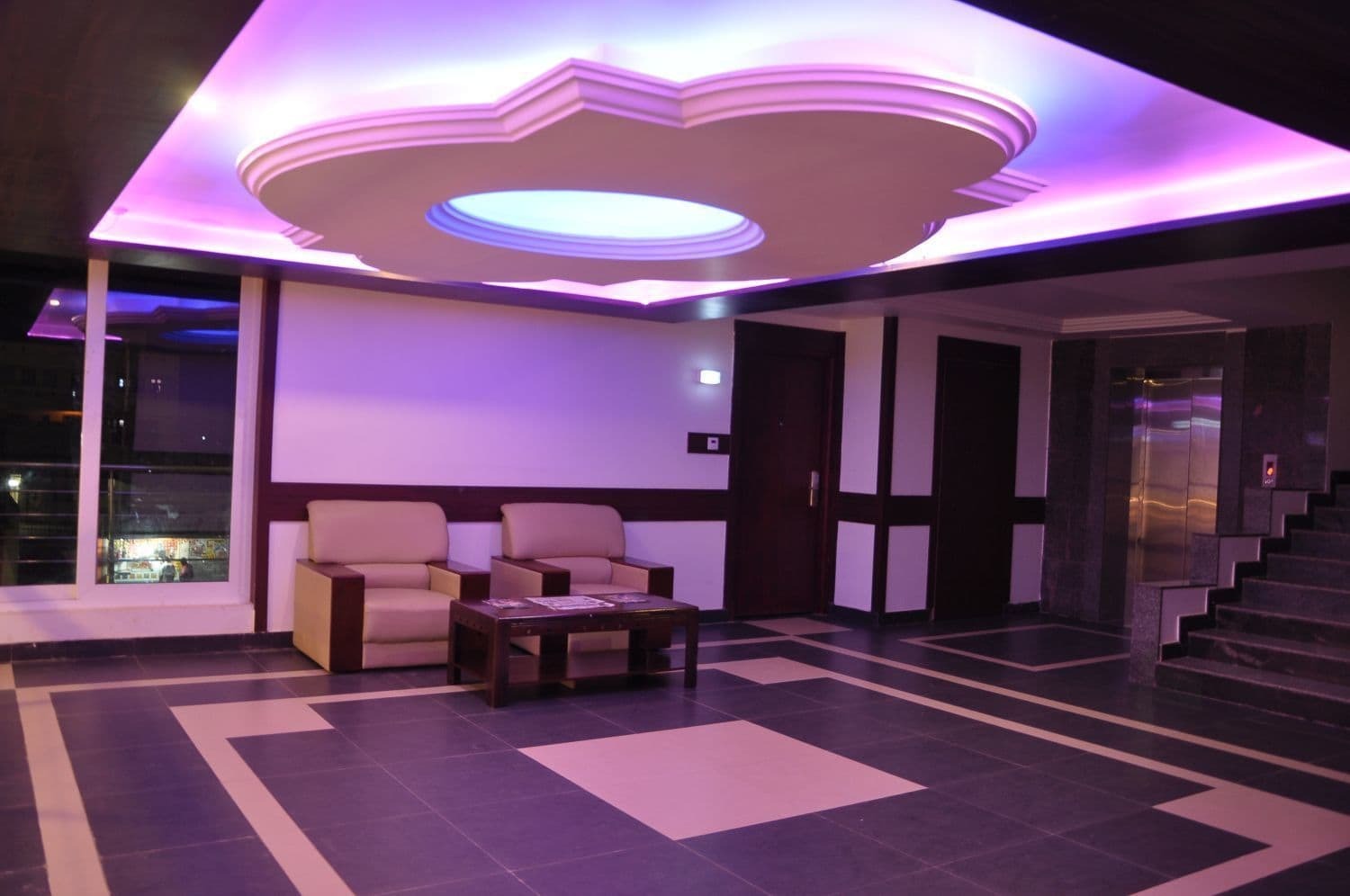 Grand Clarks Inn Badami Luaran gambar